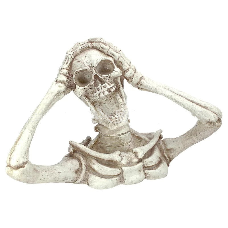 Screaming Specter Skull Garden Pendant